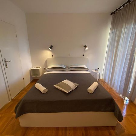 Studio Apartment And Rooms Adria Βόντιτσε Εξωτερικό φωτογραφία
