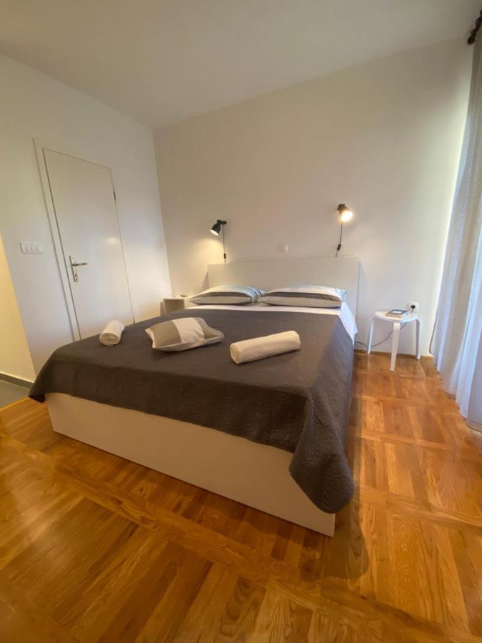 Studio Apartment And Rooms Adria Βόντιτσε Εξωτερικό φωτογραφία
