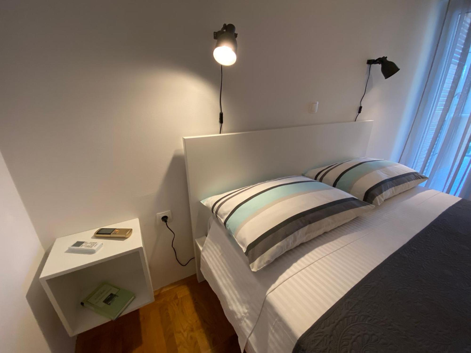 Studio Apartment And Rooms Adria Βόντιτσε Εξωτερικό φωτογραφία