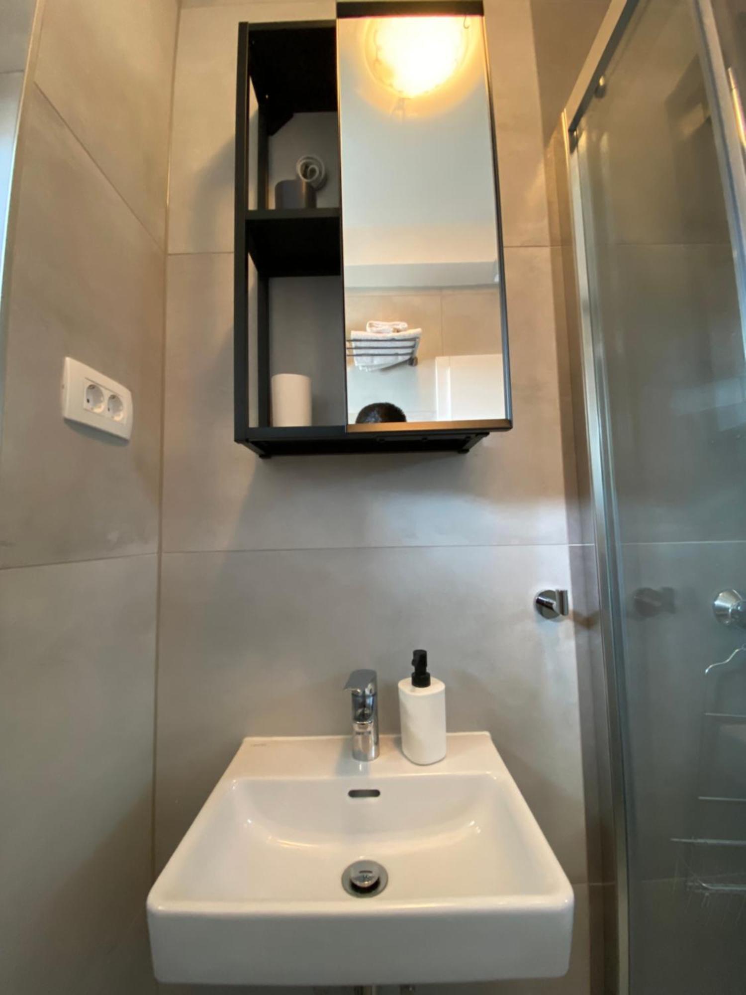 Studio Apartment And Rooms Adria Βόντιτσε Εξωτερικό φωτογραφία