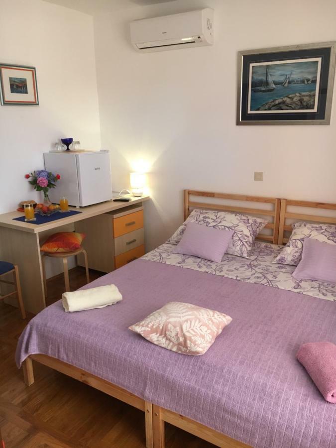 Studio Apartment And Rooms Adria Βόντιτσε Εξωτερικό φωτογραφία
