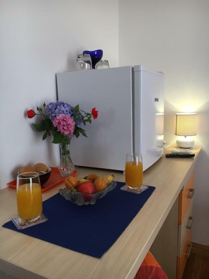 Studio Apartment And Rooms Adria Βόντιτσε Εξωτερικό φωτογραφία